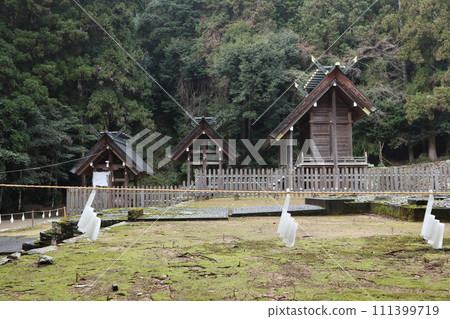 京都西部山口大神宮的靜謐景色 京都西部山口大神宮的靜謐景色 111399719