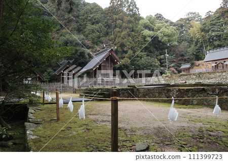 The quiet scenery of Yamaguchi Daijingu Shrine in Western Kyoto The quiet scenery of Yamaguchi Daijingu Shrine in Western Kyoto 111399723