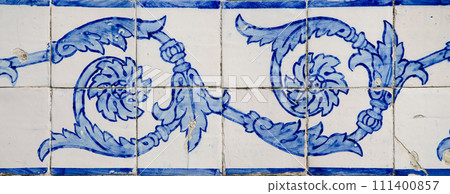 Ornamental old typical tiles Ornamental old typical tiles 111400857