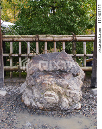 Nobleman of Kinkaku-ji Temple 111405825