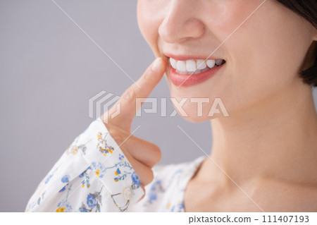 美容牙科 111407193