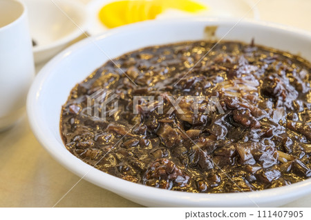 Jajangmyeon, a classic Korean noodle dish 111407905