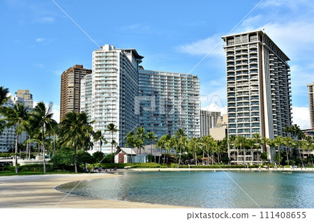 從潟湖看希爾頓 從潟湖看希爾頓 111408655