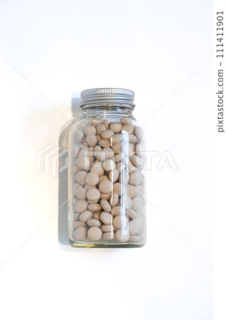 medicine front 111411901