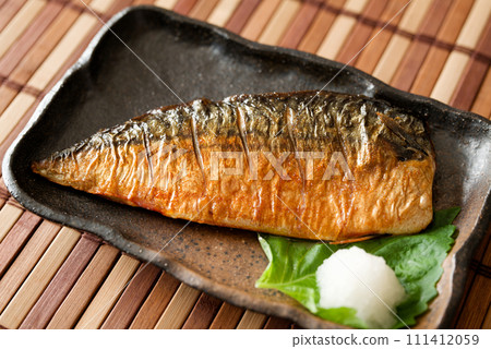 烤鹽鯖魚 111412059