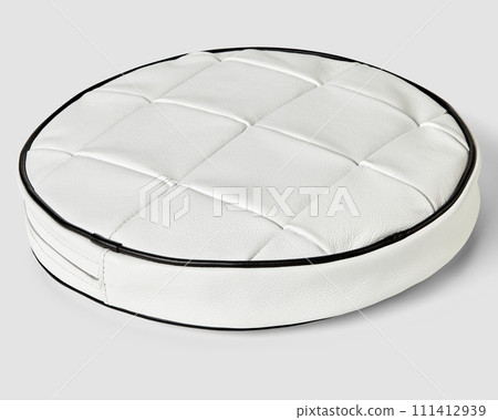 Round cushion in white patchwork leather with contrasting black trim 111412939