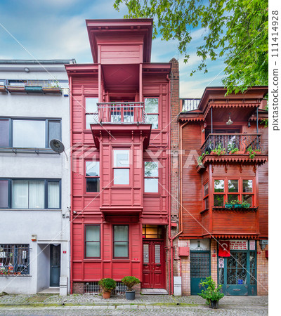 Facade of colorful houses, located in Kuzguncuk, Uskudar district, Istanbul, Turkey 111414928