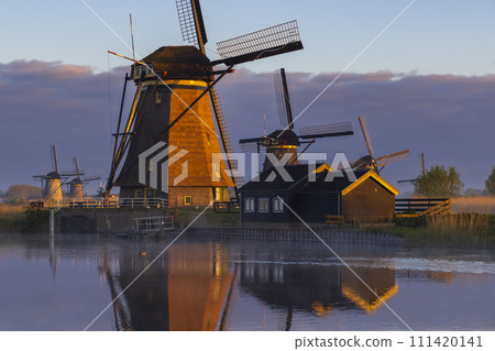 Traditional Dutch windmills in Kinderdijk - Unesco site, The Netherlands 111420141