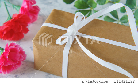 Presents, gifts, Mother's Day images Presents, gifts, Mother's Day images 111421158