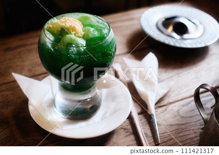 cream soda. cream soda. 111421317