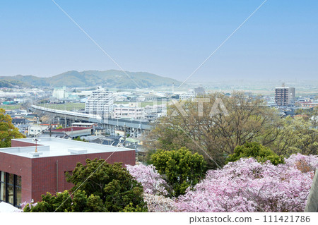 Tokaido Shinkansen seen from Koda Bunka Park 111421786