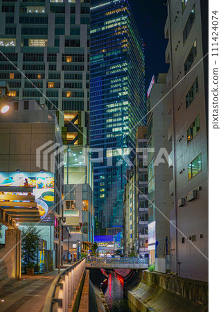 Night view of Shibuya Night view of Shibuya 111424074