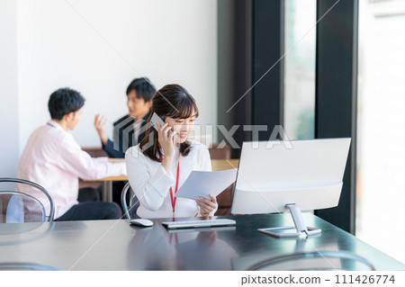 A young business person 111426774