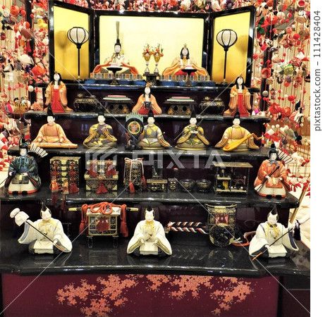 Hinamatsuri Hinamatsuri 111428404