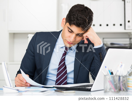 Manager professional is having complicated issue in project Manager professional is having complicated issue in project 111428832