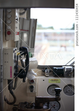 Private railway/driver's seat railway telephone Private railway/driver's seat railway telephone 111430454
