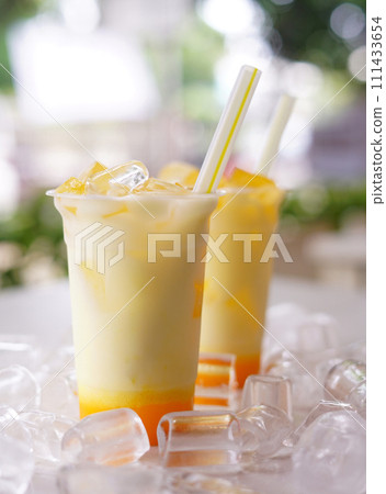 Delicious and refreshing milk based beverage, ice milkshake, cold drink, with different topping and mix 111433654