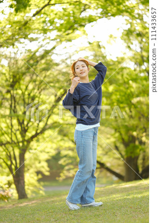 Beautiful Japanese women 111433657