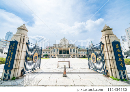 「東京」築地本願寺風景 111434380