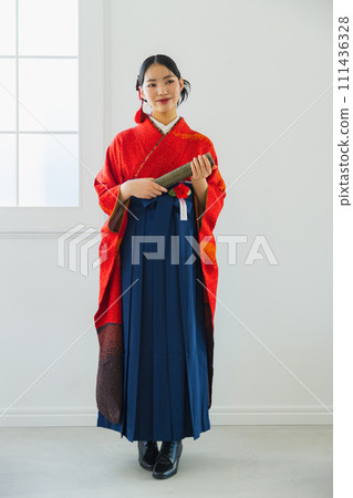 紅色長袖和袴 111436328