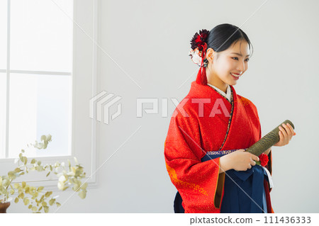 紅色長袖和袴 111436333