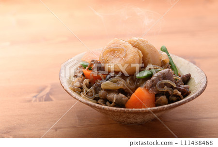 日本的代表日本料理“肉夾饃” 日本的代表日本料理“肉夾饃” 111438468