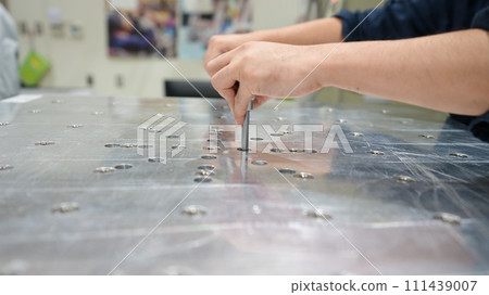 Final confirmation of assembly work using a torque wrench Final confirmation of assembly work using a torque wrench 111439007