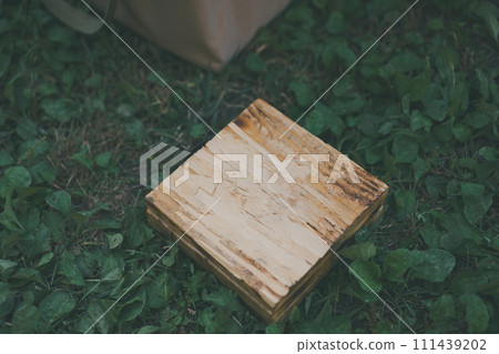 Wood chopping stand 111439202