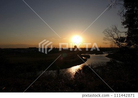 View of the riverbed at sunset 111442871