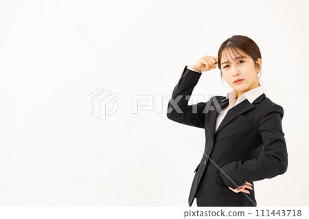 Young woman, business, 20s, worried Young woman, business, 20s, worried 111443718
