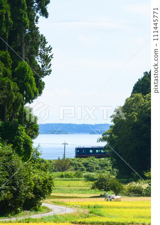 能登鐵路穿越里山 111445771