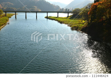 Autumn Nishiwaga Town JR Kitakami Line Autumn Nishiwaga Town JR Kitakami Line 111446424