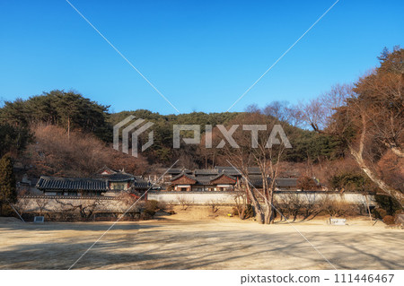Andong Dosan Seowon Winter 111446467