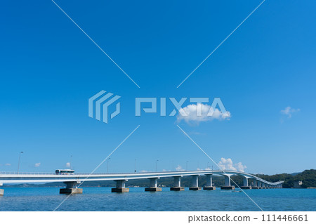 石川縣、七尾市、旅行、和倉溫泉、能登島大橋、自然、夏天、海灣、大海、天空、海岸、觀光、住宿、日本海、北陸 111446661
