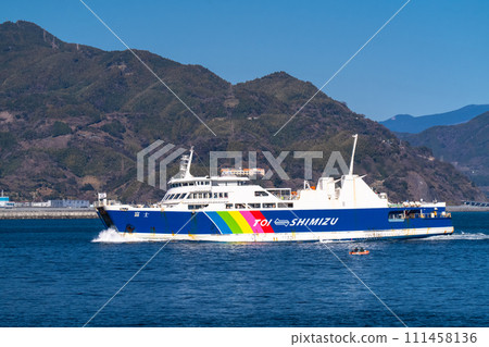 [靜岡縣]富士山和駿河灣渡輪入港 111458136