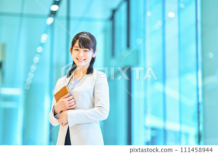 Business photography cooperation “LINKFOREST” 111458944