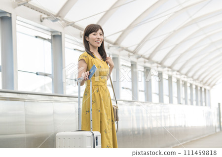 Airport aisle female departure station Airport aisle female departure station 111459818