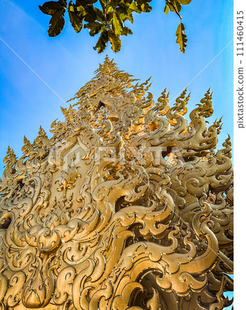 White Temple or Wat Rong Khun in Chiang Rai, Thailand 111460415