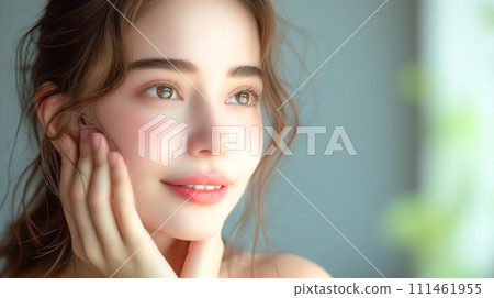 透明年輕女子的美麗形象 透明年輕女子的美麗形象 111461955