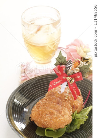 fried chicken fried chicken 111468556
