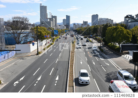 從西向東看廣島市戀城街 111469828