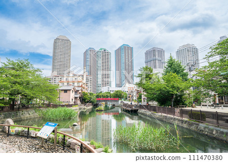 從佃公園看到的「東京」塔樓公寓大樓 111470380