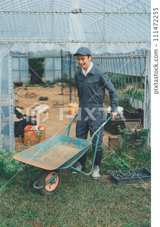 agricultureh, monocycle, wheelbarrow 111472255