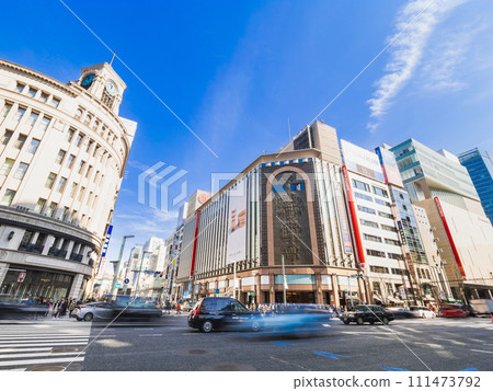 Ginza 4-chome on holiday 111473792