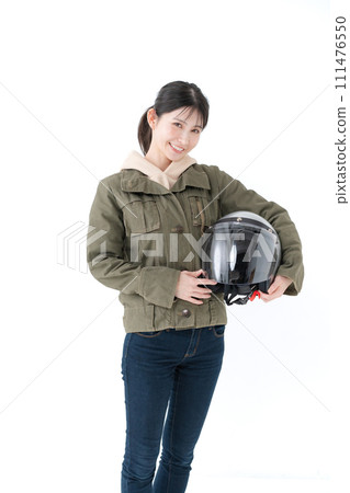 戴著頭盔的女人 戴著頭盔的女人 111476550