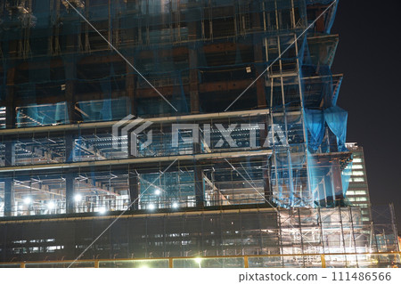 Building site of office building (Yokohama Minato Mirai) 111486566