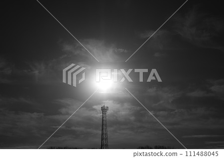 Premonition, the light emitted from the tip of the tower 111488045