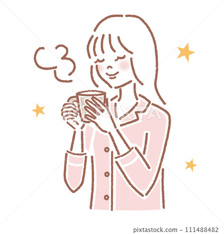 一個女人喝熱飲料 一個女人喝熱飲料 111488482