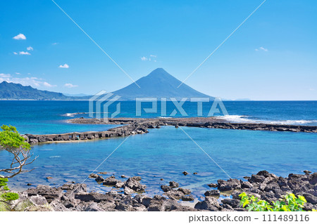 [Kaimondake from Bandokorobana Nature Park] Beppu, Eicho Beppu, Minamikyushu City, Kagoshima Prefecture 111489116