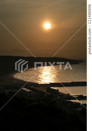 日落和漁港2 111490006